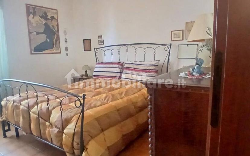 Trilocale da ristrutturare, primo piano, Cavour - San Carlo, Livorno — foto 3 di 18