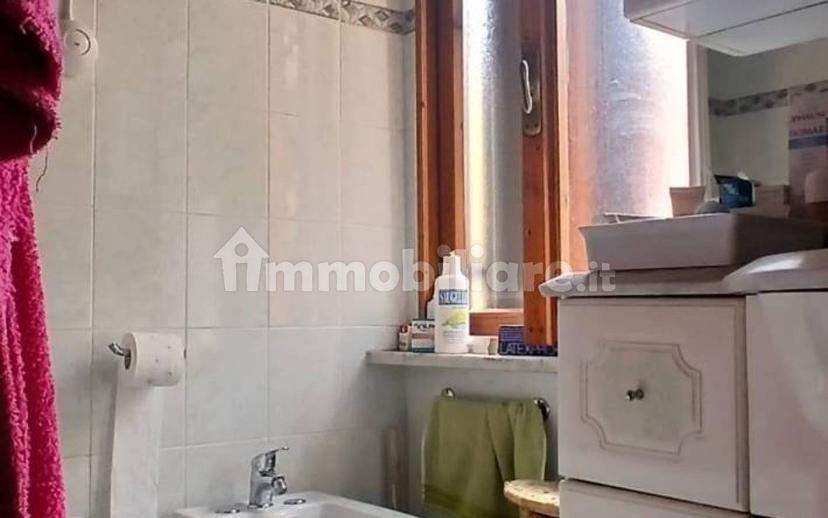 Trilocale da ristrutturare, primo piano, Cavour - San Carlo, Livorno — foto 9 di 18