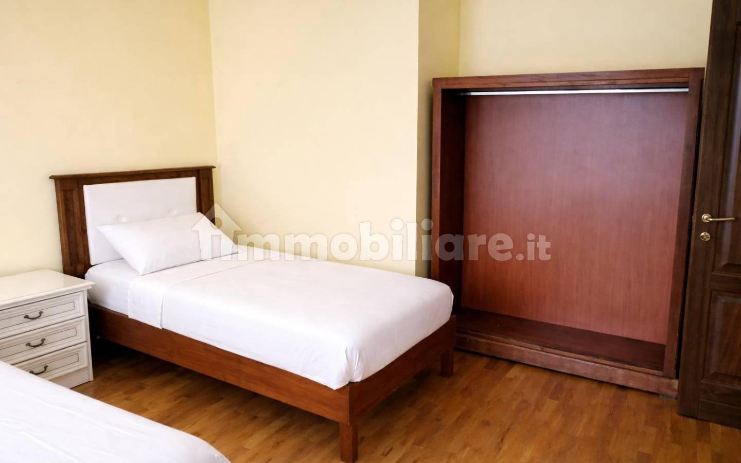 Stanza singola viale Pentri 159, Isernia