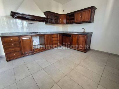 Villa bifamiliare via Umberto I, Centro, Bovolone — foto 2 di 20