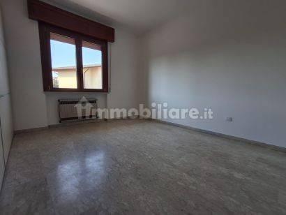 Villa bifamiliare via Umberto I, Centro, Bovolone — foto 11 di 20