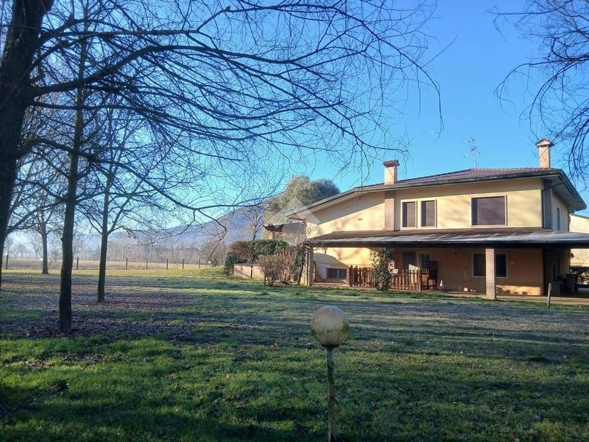 Villa unifamiliare via Roma, Centro, Cervarese Santa Croce — foto 24 di 37
