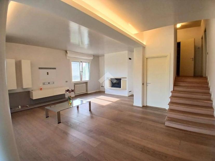 Villa unifamiliare via Roma, Centro, Cervarese Santa Croce — foto 21 di 37