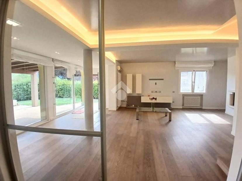 Villa unifamiliare via Roma, Centro, Cervarese Santa Croce — foto 28 di 37