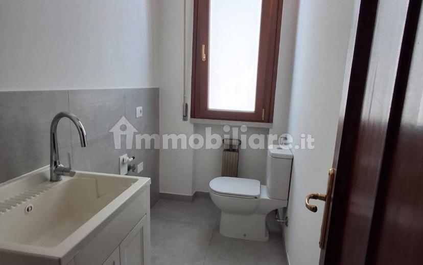 Villa bifamiliare via Umberto I, Centro, Bovolone — foto 10 di 20