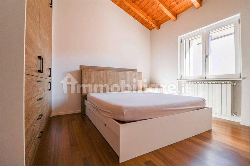 Trilocale via Monte Grappa, Centro, Clusone — foto 15 di 18