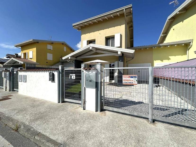 Trilocale via Don A. Bertolini 31, Calvisano — foto 3 di 26
