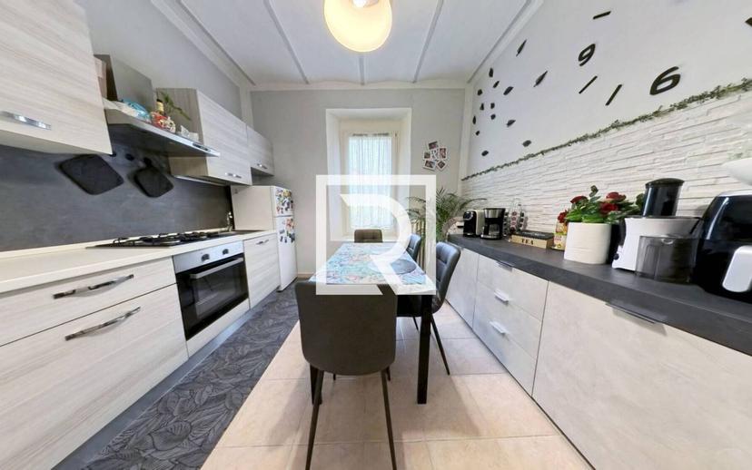 Trilocale Cvour 288, Centro, Meldola — foto 18 di 21