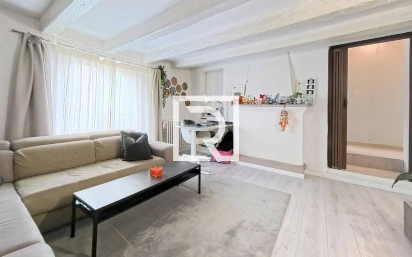 Trilocale Cvour 288, Centro, Meldola — foto 15 di 21