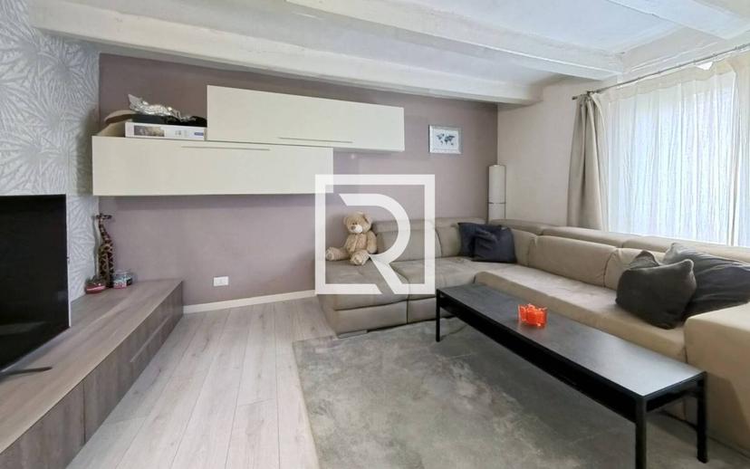 Trilocale Cvour 288, Centro, Meldola — foto 3 di 21