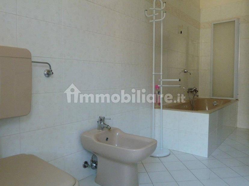 Trilocale via Veriago, 10, Masera — foto 17 di 27