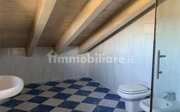 Trilocale primo piano, Brusaporto