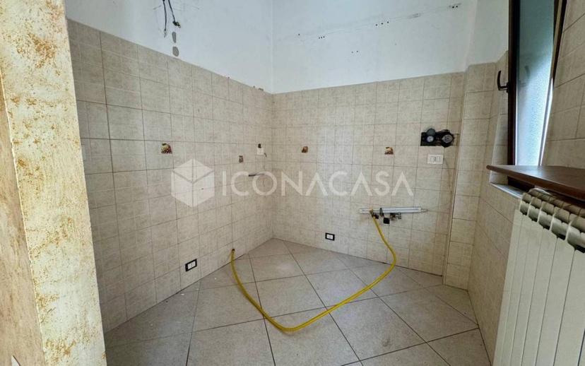 Quadrilocale via Carlo Poerio 154, San Giovanni Rotondo — foto 8 di 14