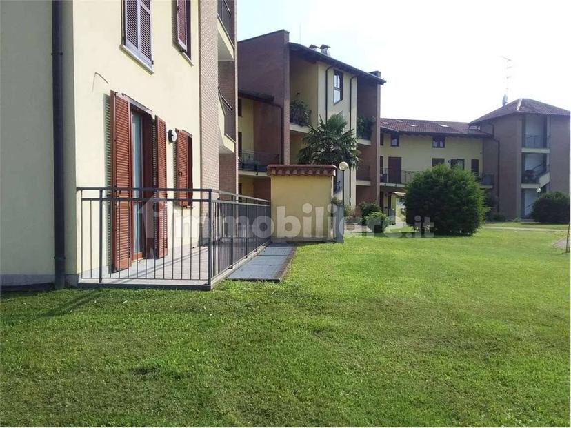 Bilocale via Del Legorino, Sesto Calende