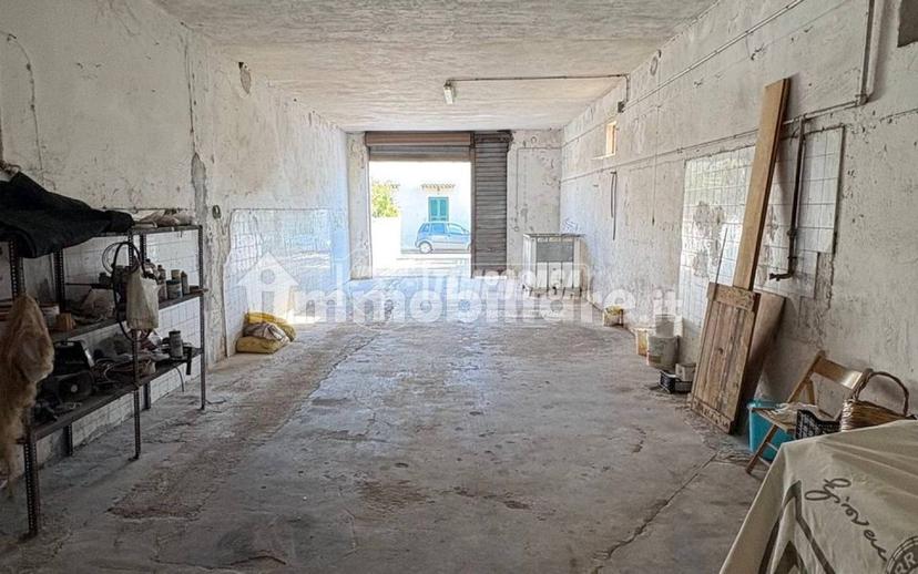 Terratetto unifamiliare 121 m², buono stato, Giuggianello — foto 11 di 27