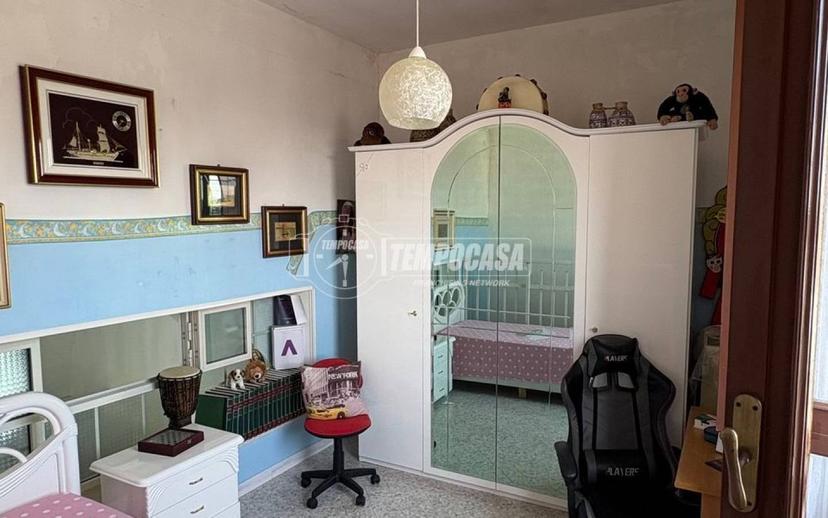 Terratetto unifamiliare 121 m², buono stato, Giuggianello — foto 14 di 27