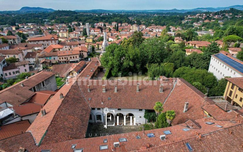 Villa unifamiliare, da ristrutturare, 1260 m², Centro, Besozzo — foto 20 di 38