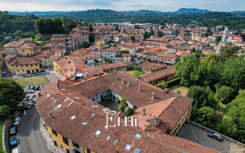 Villa unifamiliare, da ristrutturare, 1260 m², Centro, Besozzo — foto 16 di 38