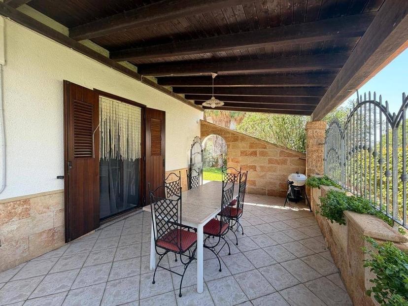 Villa unifamiliare via Lecce 70, Felline, Alliste