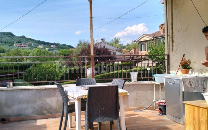 Terratetto unifamiliare 191 m², Gabelletta, Terni — foto 12 di 14