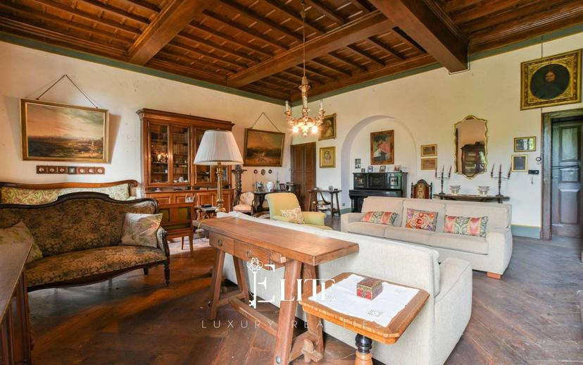 Villa unifamiliare, da ristrutturare, 1260 m², Centro, Besozzo — foto 35 di 38