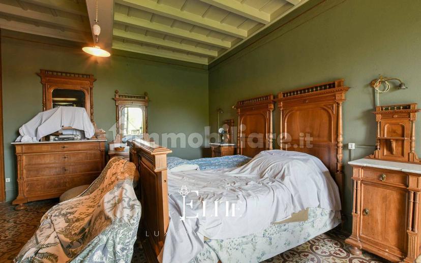Villa unifamiliare, da ristrutturare, 1260 m², Centro, Besozzo — foto 3 di 38
