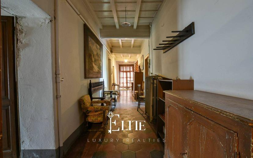 Villa unifamiliare, da ristrutturare, 1260 m², Centro, Besozzo