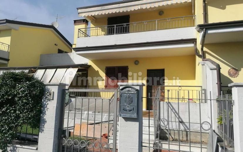 Villa a schiera 5 locali, ottimo stato, Fontia, Fossola, Fossone, Carrara — foto 41 di 47