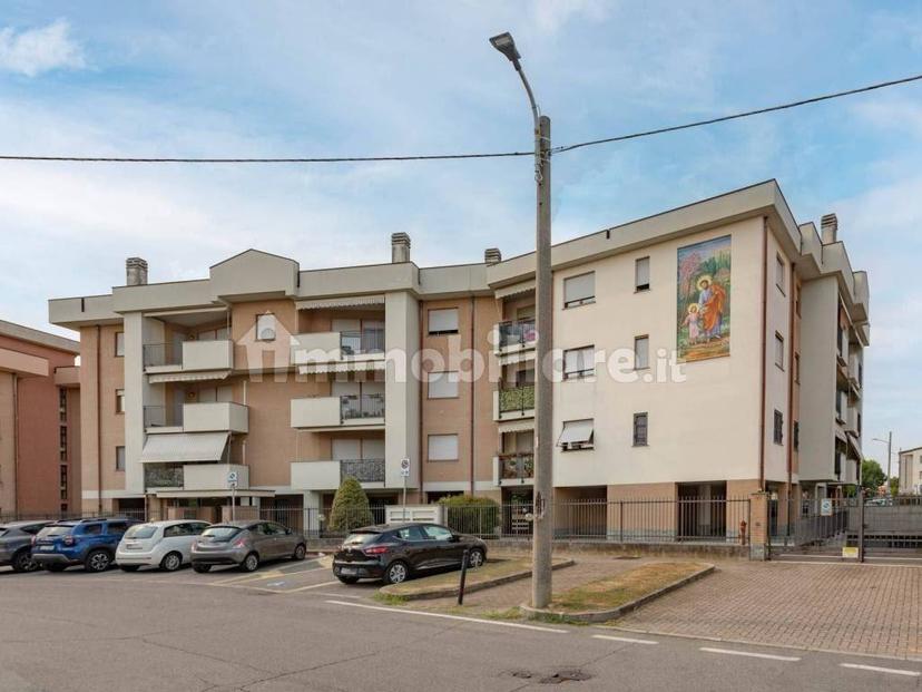 Quadrilocale via Santa Caterina, Taccona, Muggiò — foto 21 di 24