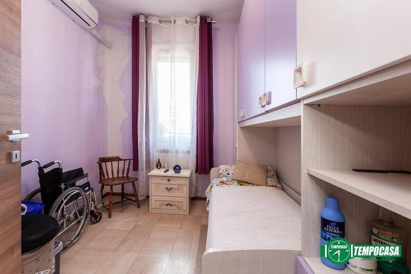 Appartamento via Vittorio Emanuele II 67, Centro, Ponte San Pietro — foto 11 di 27
