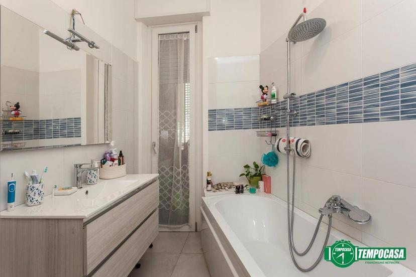 Appartamento via Vittorio Emanuele II 67, Centro, Ponte San Pietro — foto 22 di 27