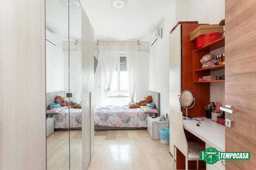 Appartamento via Vittorio Emanuele II 67, Centro, Ponte San Pietro — foto 20 di 27