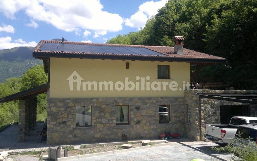 Villa unifamiliare via Dante Alighieri, Cremeno — foto 2 di 9