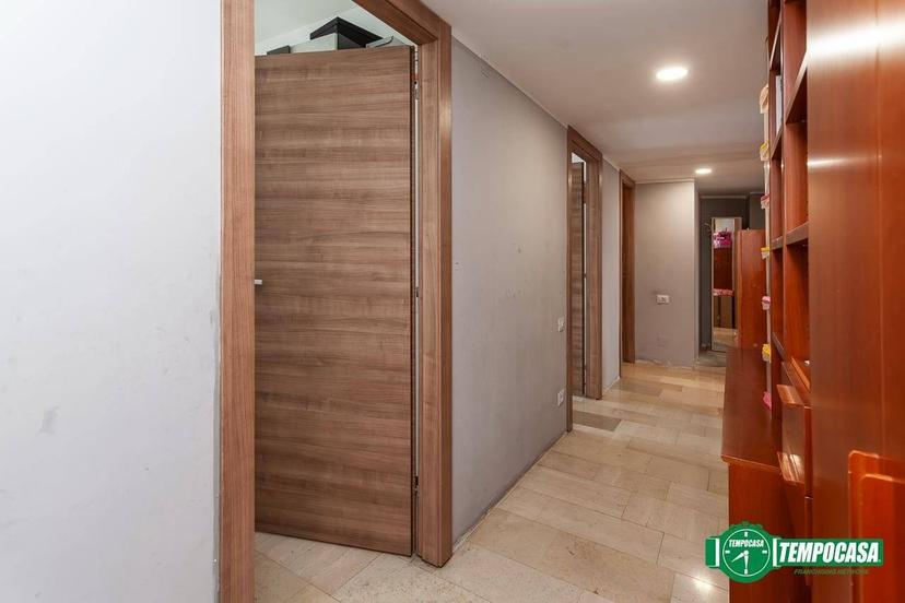 Appartamento via Vittorio Emanuele II 67, Centro, Ponte San Pietro — foto 9 di 27