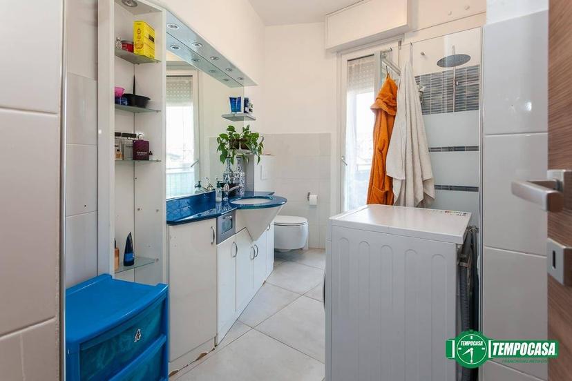 Appartamento via Vittorio Emanuele II 67, Centro, Ponte San Pietro — foto 3 di 27