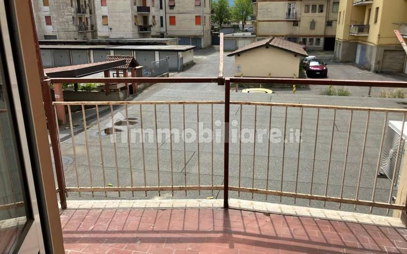 Appartamento via 25 Aprile 2, Centro, Arquata Scrivia — foto 26 di 28