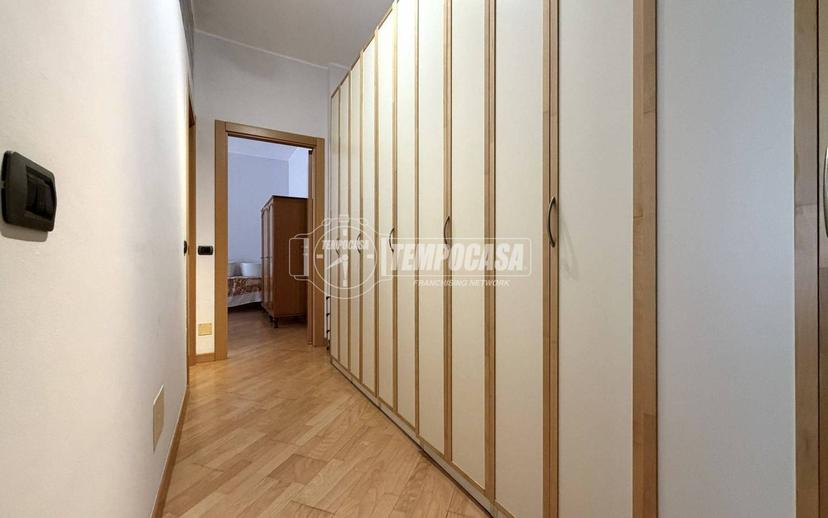 Trilocale via Mottarone 4, Centro, Arona — foto 4 di 35