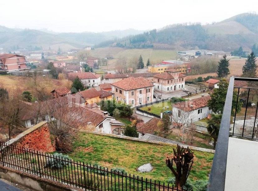 Bilocale via Italo Aresca 6, Centro, Mombercelli — foto 3 di 10