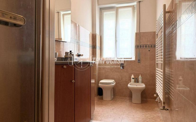 Trilocale via Mottarone 4, Centro, Arona — foto 17 di 35