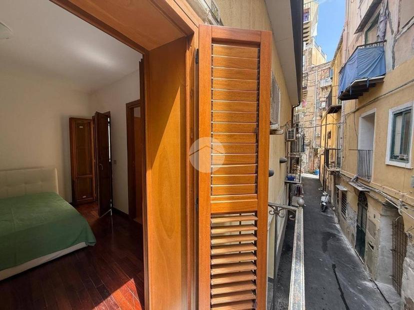Monolocale vicolo Forno Ai Maestri D'Acqua 7, Kalsa, Palermo
