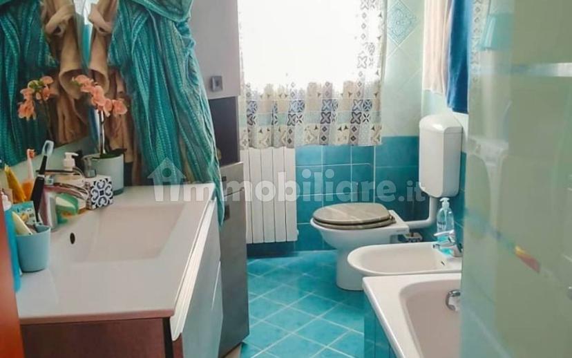 Trilocale via Vigonago 48, Centro, Lavena Ponte Tresa — foto 13 di 17