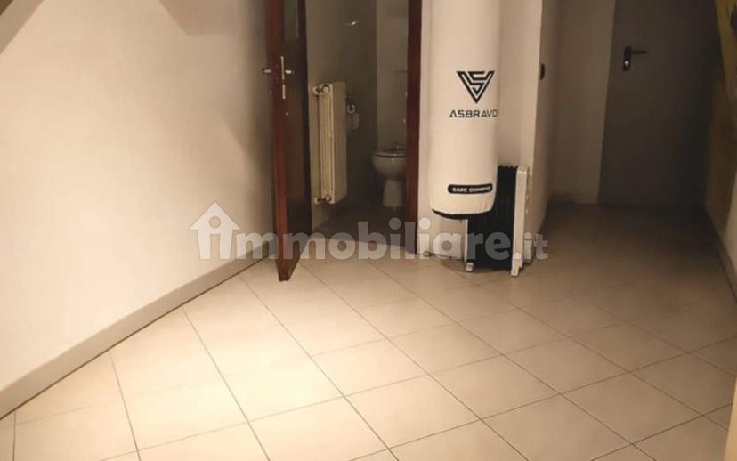Trilocale via Vigonago 48, Centro, Lavena Ponte Tresa — foto 9 di 17