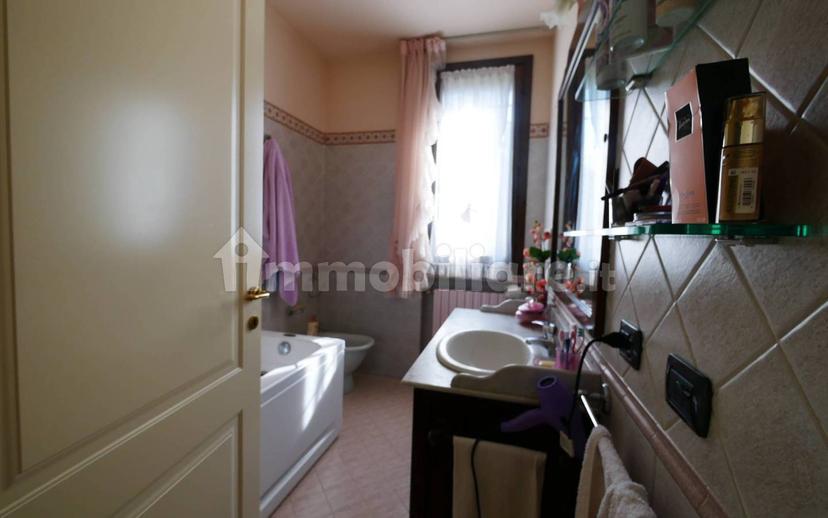Villa unifamiliare via Castelnuovo Rangone, Castelnuovo Rangone — foto 15 di 37