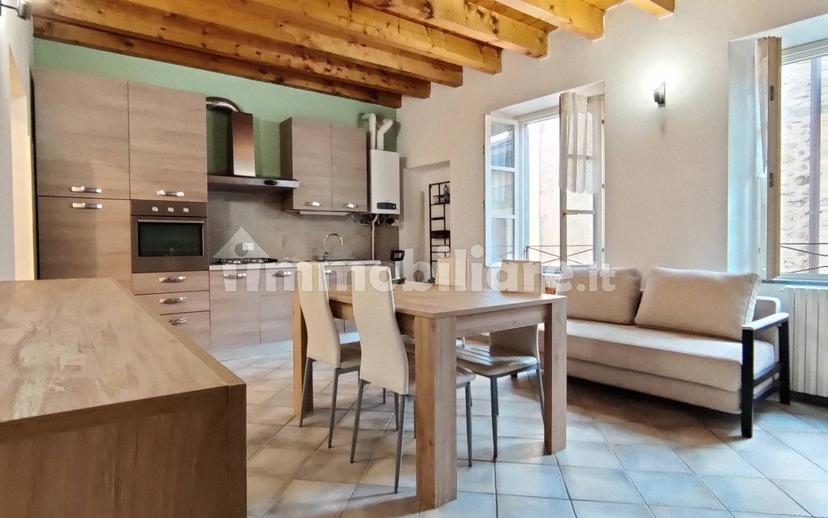 Bilocale via Santa Caterina 7, Centro, Besana in Brianza — foto 9 di 17