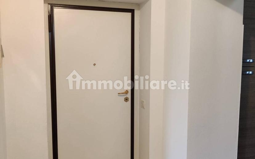 Bilocale via Santa Caterina 7, Centro, Besana in Brianza — foto 2 di 17