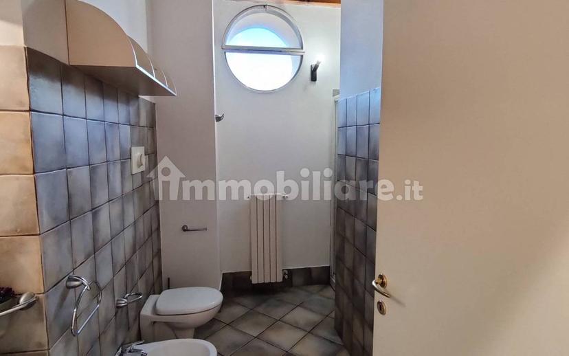 Bilocale via Santa Caterina 7, Centro, Besana in Brianza — foto 10 di 17