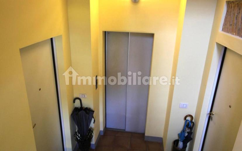 Bilocale via Santa Caterina 7, Centro, Besana in Brianza — foto 7 di 17