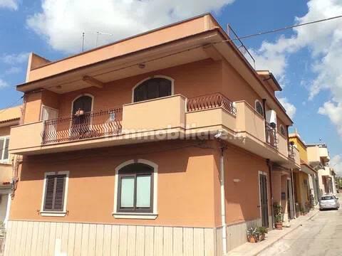 Villa unifamiliare via Giorgio Ambrosoli, 1, Rosolini — foto 34 di 48