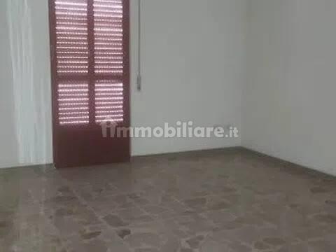 Appartamento via Pastrengo, 59, Rosolini — foto 2 di 11