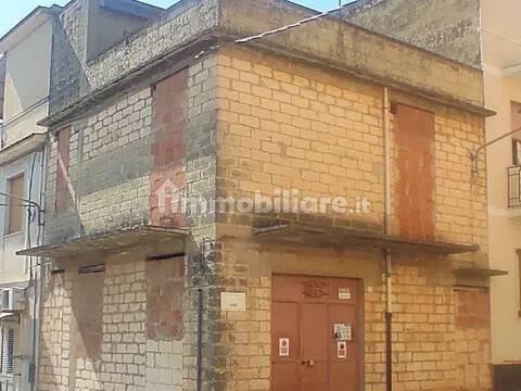 Villa unifamiliare via Comiso, 3, Rosolini — foto 2 di 4